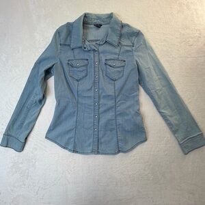 Guess Denim Snap Front Western Shirt XL Stretch Chambray Button Up fits like Med